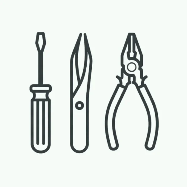 Викрутка, щипці та плоскогубці