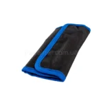 Черный чехол для пинцетов с синей окантовкой